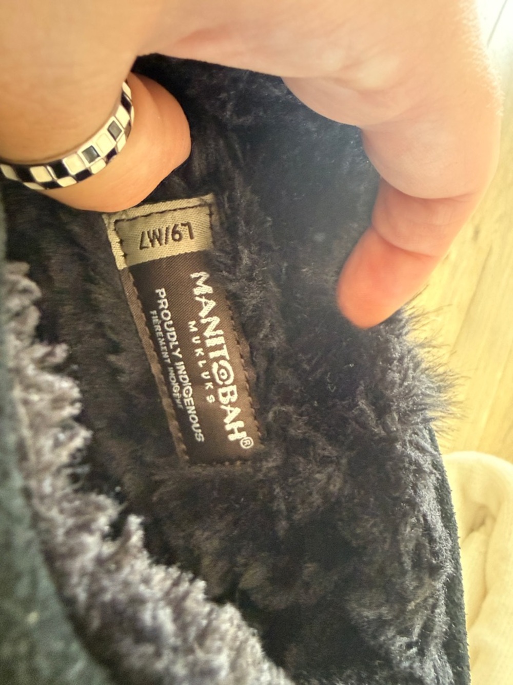 Black Faux-Fur Pom Winter Boots for Women - Picture 3 of 3